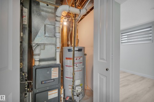 2010 46 Street, Edmonton, AB - Indoor Photo Showing Basement