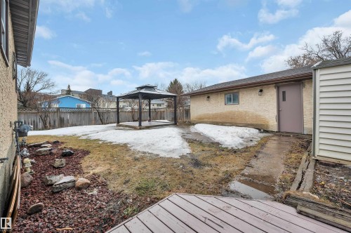 2010 46 Street, Edmonton, AB - Outdoor