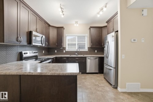 2011 72 Street Sw, Edmonton, AB - Indoor Photo Showing Kitchen