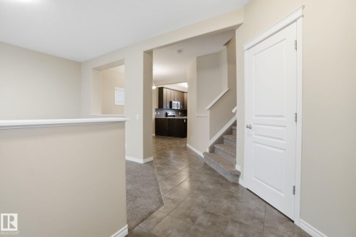 2011 72 Street Sw, Edmonton, AB - Indoor Photo Showing Other Room
