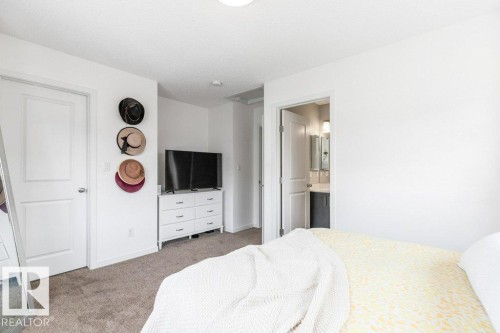 102 3305 Orchards Link Link, Edmonton, AB - Indoor Photo Showing Bedroom