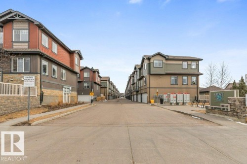 102 3305 Orchards Link Link, Edmonton, AB - Outdoor