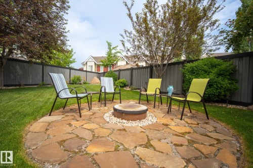 1079 Mckinney Green, Edmonton, AB - Outdoor With Backyard