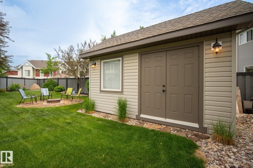 1079 Mckinney Green, Edmonton, AB - Outdoor