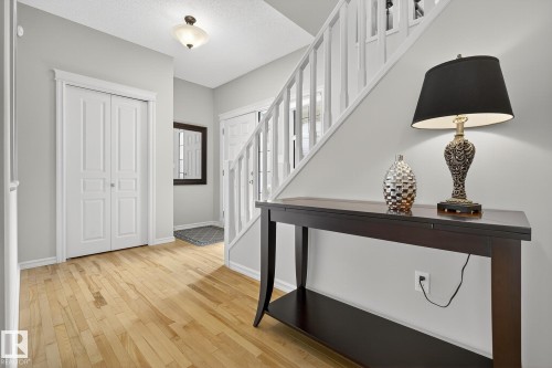 1079 Mckinney Green, Edmonton, AB - Indoor Photo Showing Other Room