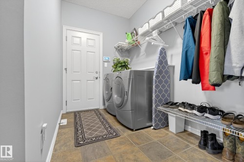 1079 Mckinney Green, Edmonton, AB - Indoor Photo Showing Laundry Room