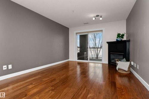 220 7909 71 Street, Edmonton, AB - Indoor Photo Showing Other Room
