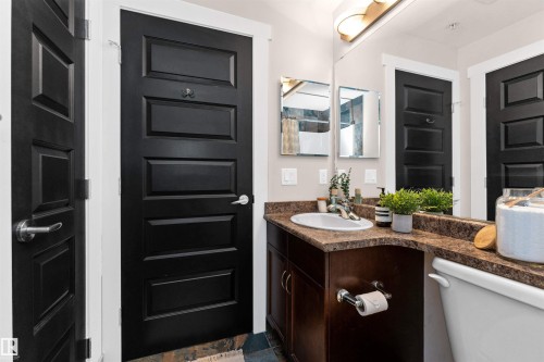 220 7909 71 Street, Edmonton, AB - Indoor