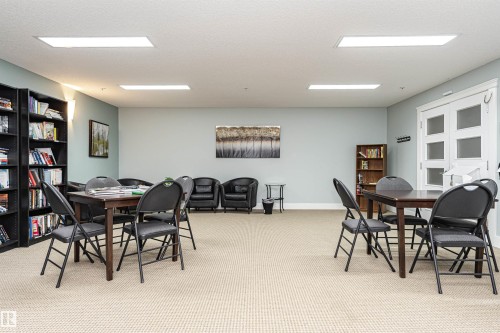 220 7909 71 Street, Edmonton, AB - Indoor