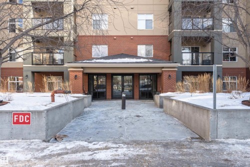 220 7909 71 Street, Edmonton, AB - Outdoor