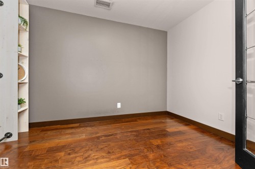 220 7909 71 Street, Edmonton, AB - Indoor Photo Showing Other Room