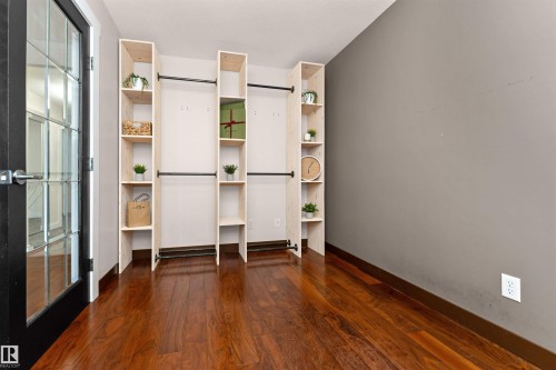 220 7909 71 Street, Edmonton, AB - Indoor Photo Showing Other Room