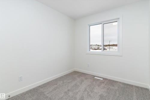 4574 Warbler Loop, Edmonton, AB - Indoor Photo Showing Other Room