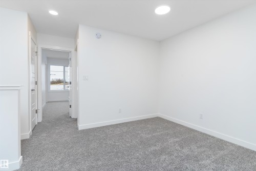 4574 Warbler Loop, Edmonton, AB - Indoor Photo Showing Other Room
