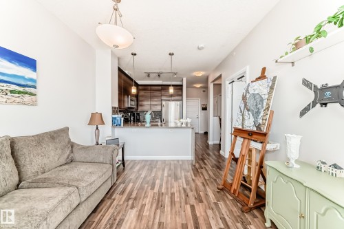 406 2590 Anderson Way, Edmonton, AB - Indoor Photo Showing Other Room