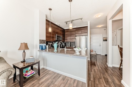 406 2590 Anderson Way, Edmonton, AB - Indoor Photo Showing Kitchen With Upgraded Kitchen