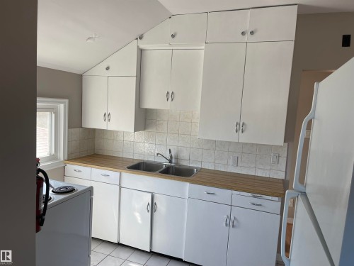 11161 96 Street, Edmonton, AB - Indoor Photo Showing Kitchen With Double Sink