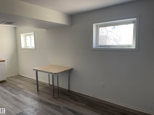 11161 96 Street, Edmonton, AB - Indoor Photo Showing Other Room
