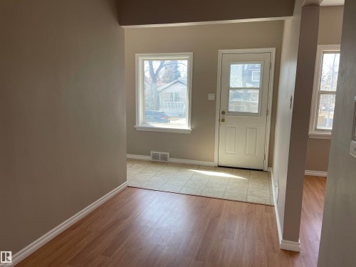 11161 96 Street, Edmonton, AB - Indoor Photo Showing Other Room