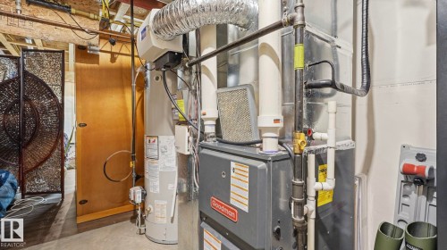 1027 Coopers Hawk Link Link, Edmonton, AB - Indoor Photo Showing Basement