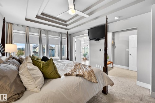 9036 24 Avenue, Edmonton, AB - Indoor Photo Showing Bedroom