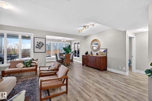 9036 24 Avenue, Edmonton, AB - Indoor Photo Showing Living Room