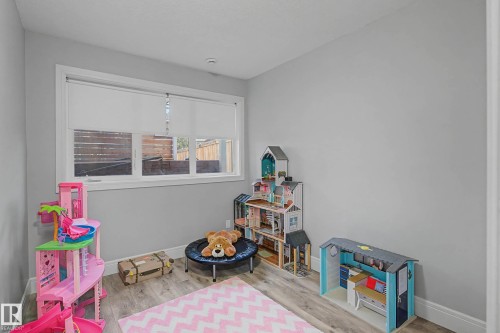 9036 24 Avenue, Edmonton, AB - Indoor