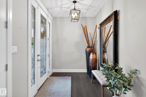 9036 24 Avenue, Edmonton, AB - Indoor Photo Showing Other Room