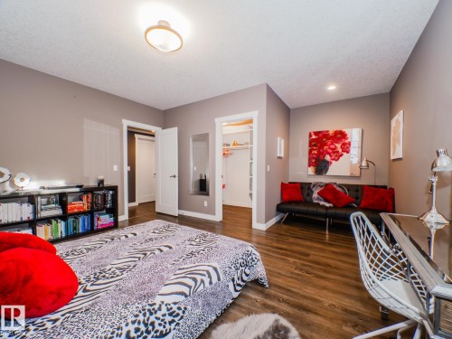 231 75 Street, Edmonton, AB - Indoor Photo Showing Bedroom