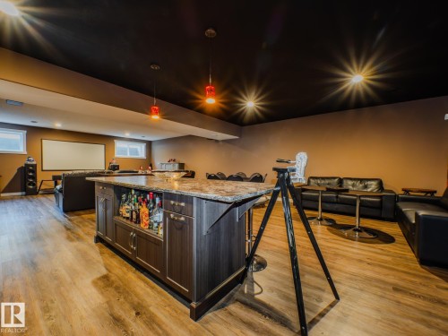 231 75 Street, Edmonton, AB - Indoor