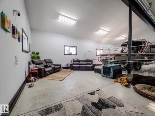 231 75 Street, Edmonton, AB - Indoor