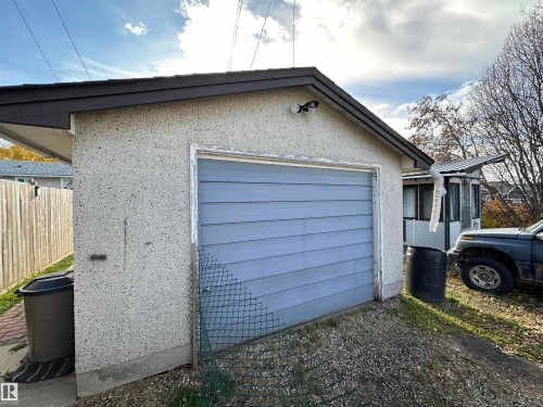 4420 56 Avenue, Barrhead, AB - Outdoor With Exterior
