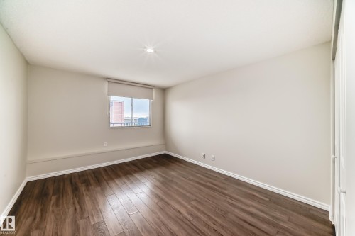 1404 11307 99 Avenue, Edmonton, AB - Indoor Photo Showing Other Room