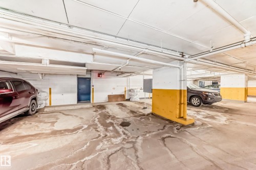 1404 11307 99 Avenue, Edmonton, AB - Indoor Photo Showing Garage
