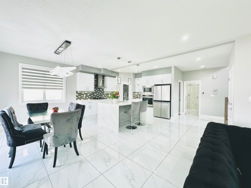 6222 172A Avenue, Edmonton, AB - Indoor