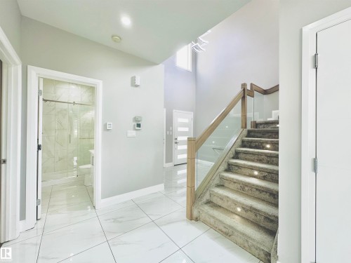 6222 172A Avenue, Edmonton, AB - Indoor Photo Showing Other Room