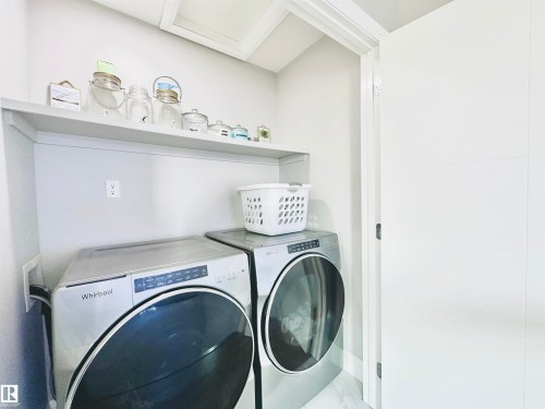 6222 172A Avenue, Edmonton, AB - Indoor Photo Showing Laundry Room