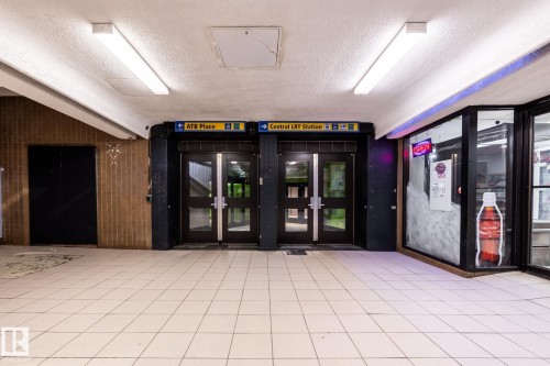 305 10024 Jasper Avenue, Edmonton, AB - Indoor Photo Showing Other Room