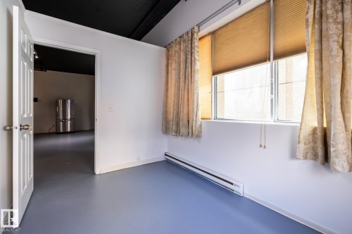 305 10024 Jasper Avenue, Edmonton, AB - Indoor Photo Showing Other Room
