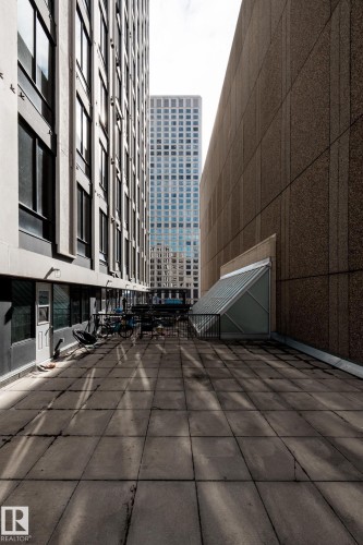 305 10024 Jasper Avenue, Edmonton, AB - 