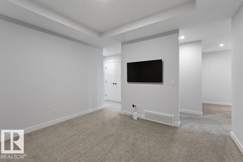 20876 131 Avenue, Edmonton, AB - Indoor Photo Showing Other Room