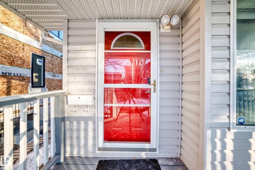 Property entrance - 11609 125 Street, Edmonton, AB - Outdoor