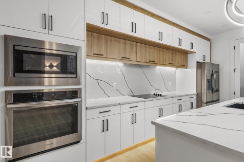 15417 20 Street, Edmonton, AB - Indoor Photo Showing Kitchen