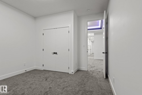 15417 20 Street, Edmonton, AB - Indoor Photo Showing Other Room
