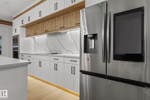 15417 20 Street, Edmonton, AB - Indoor Photo Showing Kitchen