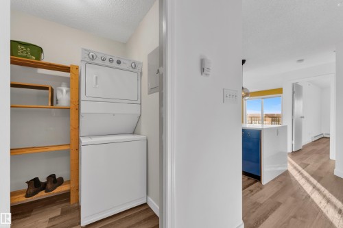 415 1188 Hyndman Road, Edmonton, AB - Indoor Photo Showing Laundry Room