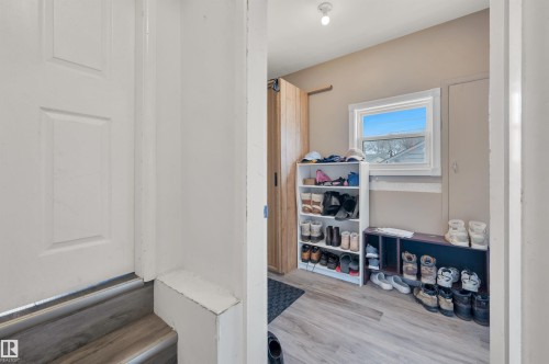 12436 75 Street, Edmonton, AB - Indoor Photo Showing Other Room