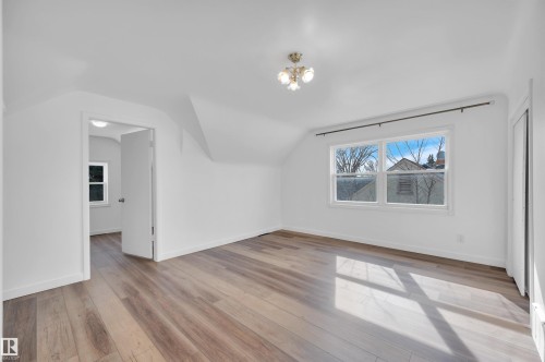 12436 75 Street, Edmonton, AB - Indoor Photo Showing Other Room