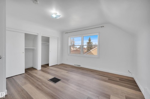 12436 75 Street, Edmonton, AB - Indoor Photo Showing Other Room