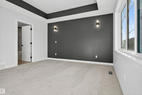 17 Hull Wynd, Spruce Grove, AB - Indoor Photo Showing Other Room